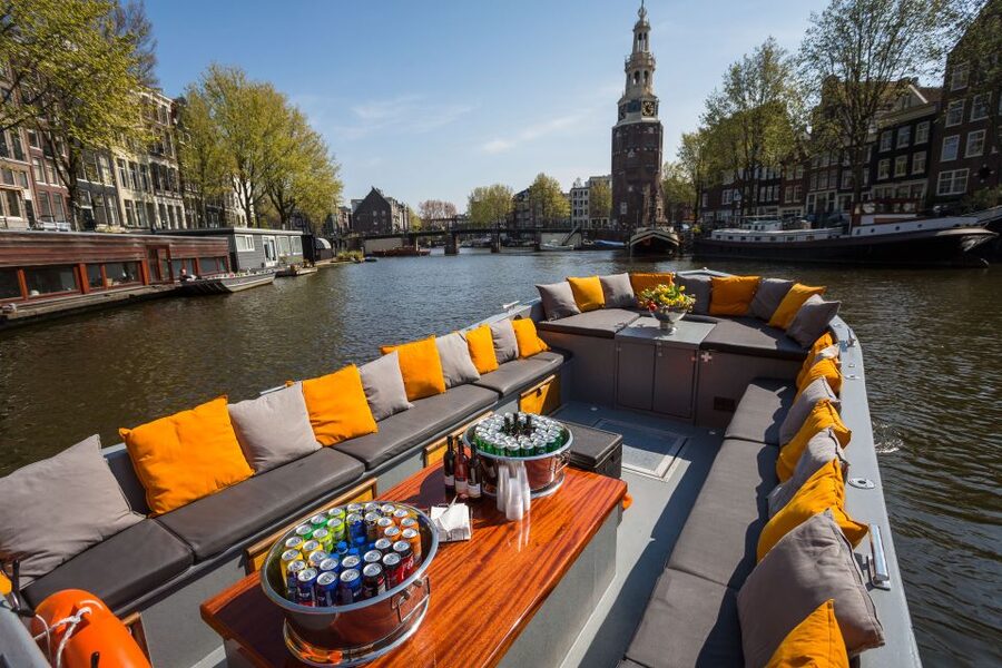 Amsterdam: Private BBQ Cruise with Personal Chef & Drinks - Entering the experience: a private BBQ cruise in Amsterdam