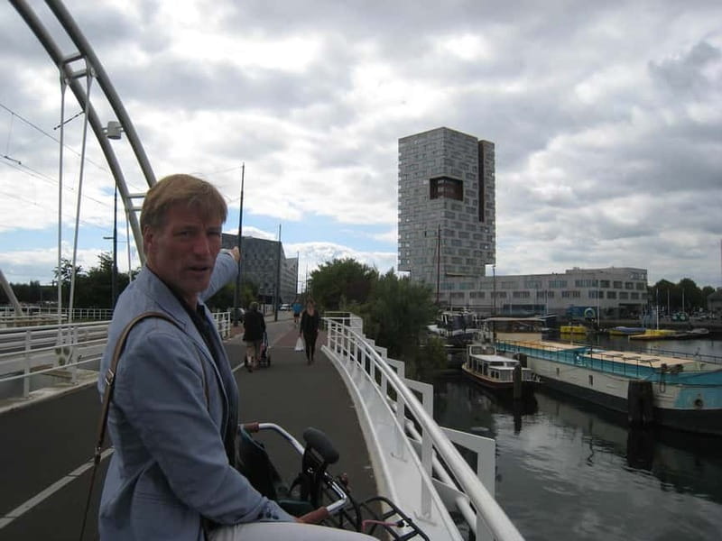 Amsterdam: Private Bike Tour - De Waag and the walls you can actually see