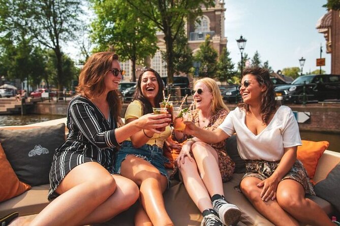 Amsterdam Private Boat Tour with Unlimited Drinks - Meeting at Oosterdokskade 8: the easy entry point