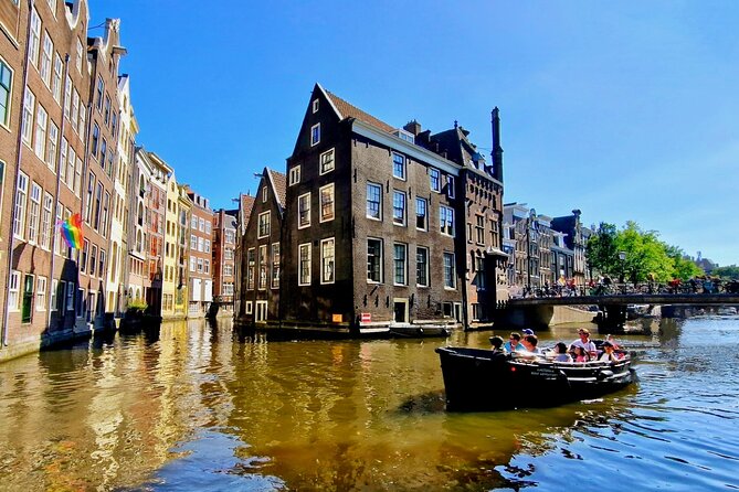 Amsterdam Private Canal Cruise – 90 Minutes through the Old City - UNESCO canal belt views: Herengracht, Reguliersgracht, and the Seven Bridges moment