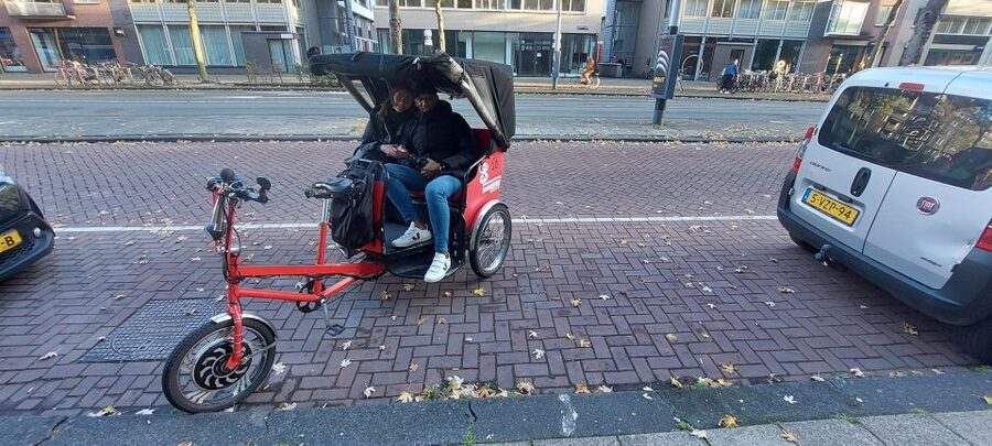 Amsterdam: Private City Highlights Tour by Rickshaw - Private rickshaw touring: comfort, control, and better views