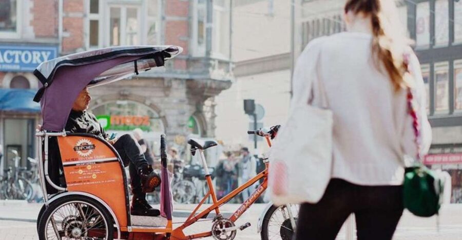 Amsterdam: Private Guided City Tour by Pedicab - Why Amsterdam by pedicab beats the usual sightseeing grind