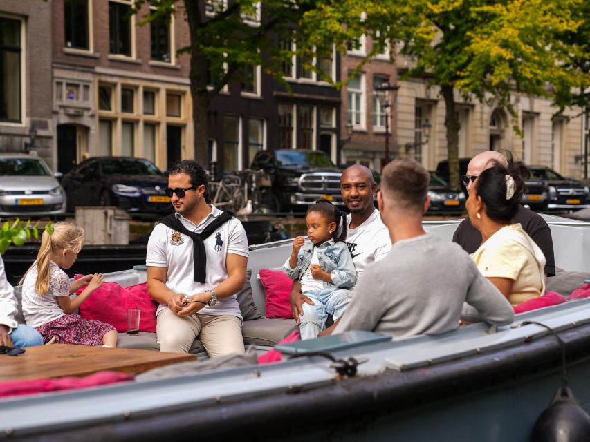 Amsterdam: Private Luxury Cruise with BBQ and Drinks - Price and value: $701 per group up to 10 for 2 hours