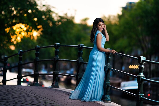 Amsterdam Private Photo Session Tour - Seven Bridges Lookout: your fast route to the classic Amsterdam frame
