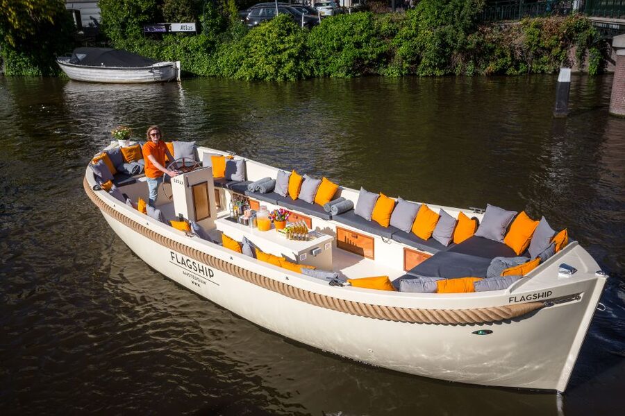 Amsterdam: Private Prosecco Canal Cruise Tour - Photo and sight tips: get the best views without stress