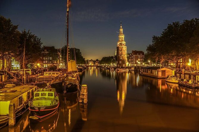 Amsterdam: Private Romantic Evening Canal Cruise + Bubbles/Snacks - A Quiet Private Boat on the Herengracht at Night