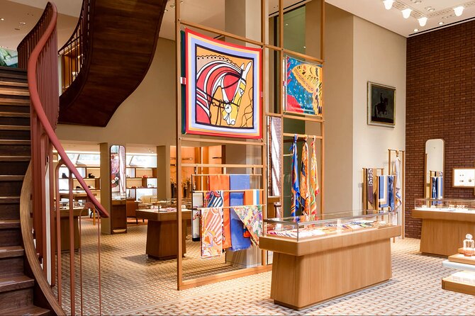 Amsterdam Private Shopping Experience - A Fashion-Expert Shopping Walk Across Amsterdam’s Best Areas