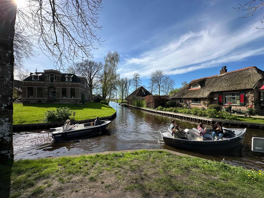 Amsterdam : Private Tour Zaanse Schans - Cheese Farm Visits and Tasting Gouda and Edam Like a Pro