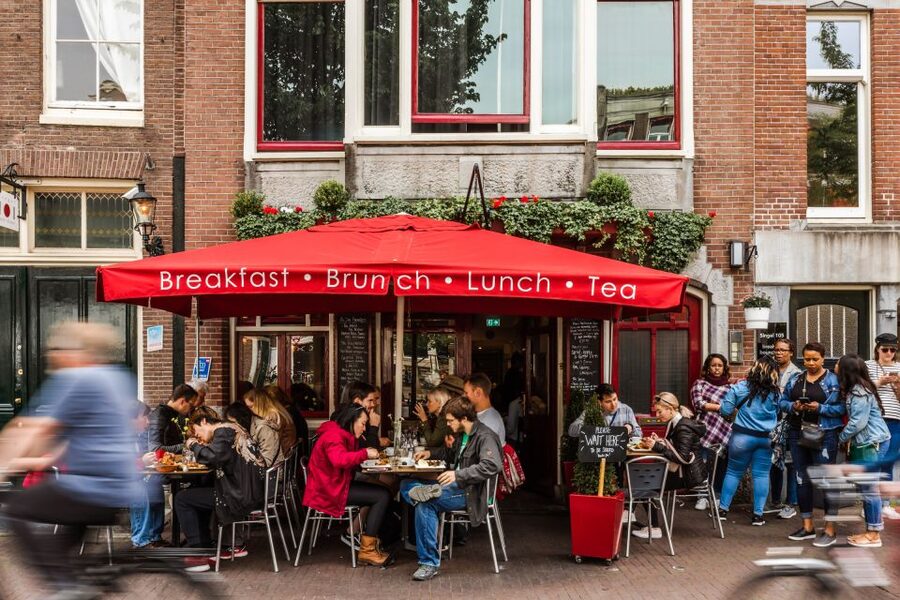 Amsterdam: Private Walking Tour of Jordaan & De 9 Straatjes - Starting at Dam Square: the easiest way to get oriented fast