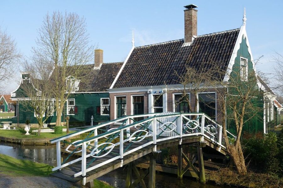 Amsterdam: Private Zaanse Schans Windmills and Volendam Trip - Who This Tour Suits Best (and Who Might Skip It)