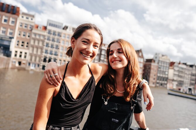 Amsterdam: Professional Photoshoot at the Canals - Canal-belt photos that look planned (not posed)