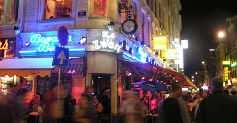 Amsterdam: Red Light District and Local Pub Tour - t Aepjen, t Mandje, and Why the Old Pubs Matter