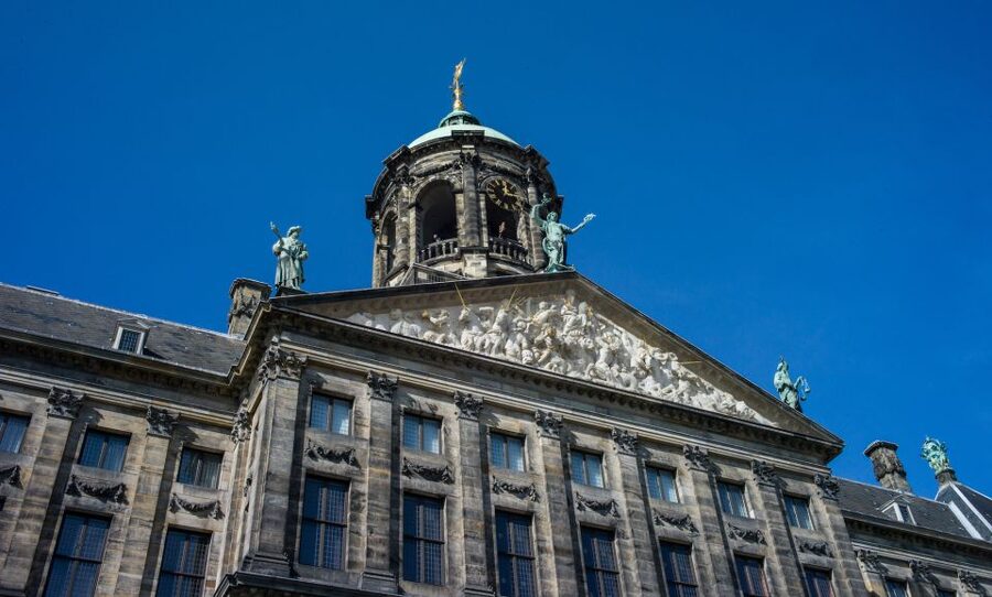 Amsterdam: Red Light District & City Tour German or English - Price and value for a private group up to 4