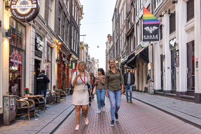 Amsterdam: Red Light District & City Tour (Private tour) - Amsterdam Centraal photo moment with a critical lens