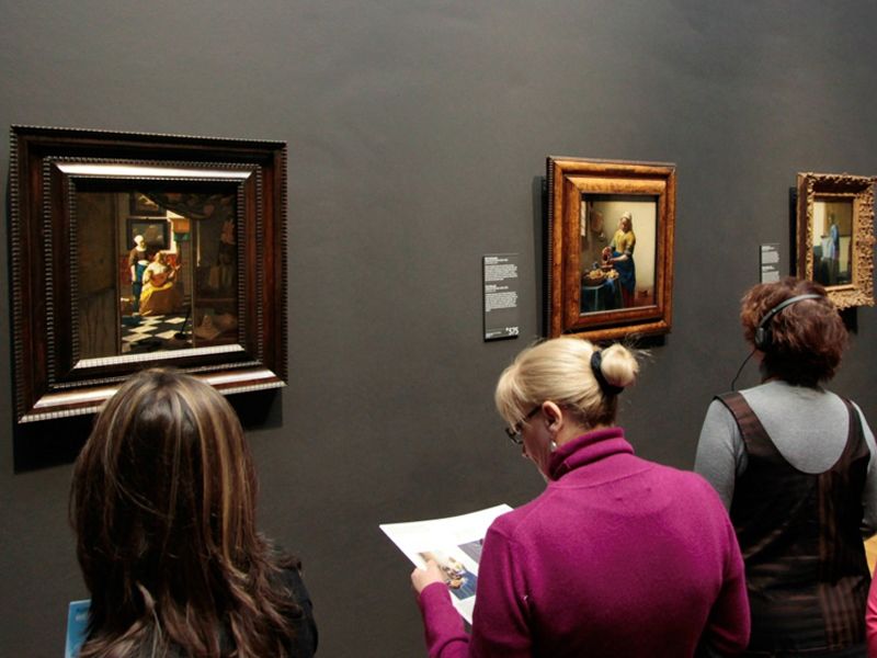 Amsterdam: Rijksmuseum Masterpieces Guided Small Group Tour - Timed entry logistics and the meeting point near the museum