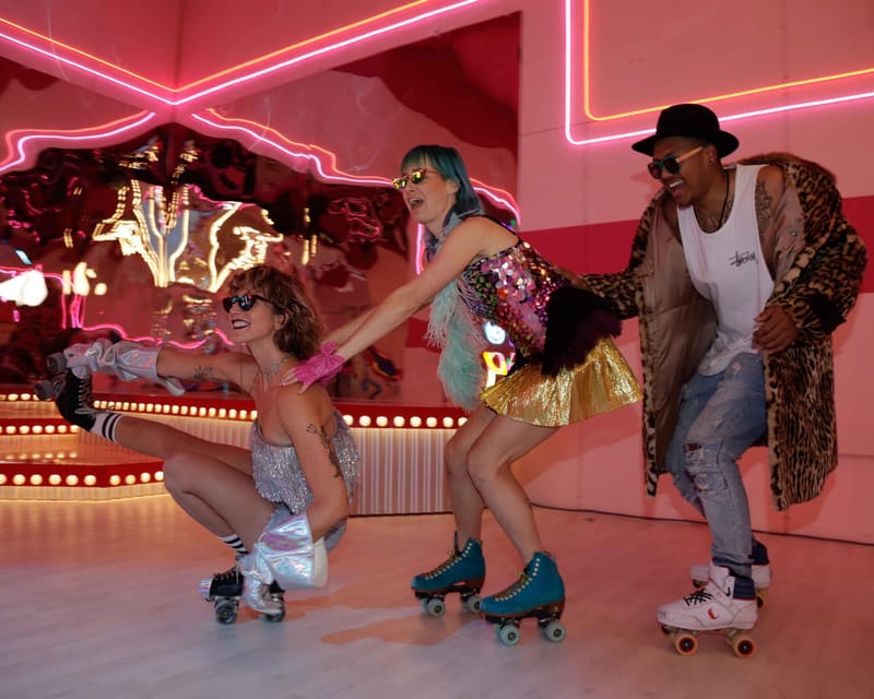 Amsterdam: Roller Dreams & Amsterdam Nightlife Experience - Tips So Your Night Flows (Not Feels Chaotic)