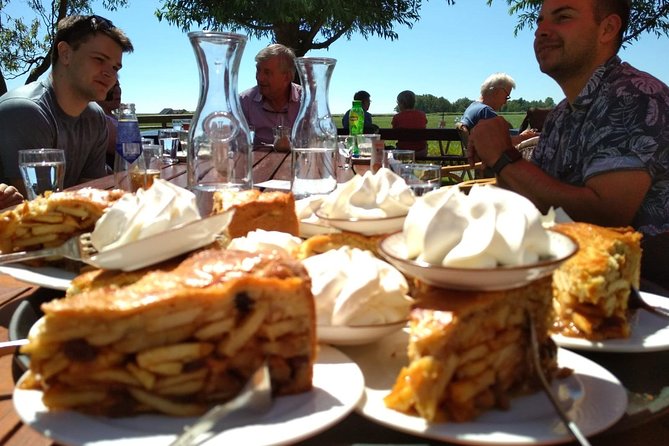 Amsterdam's Countryside Half-Day Bike Tour in Small Group - Ransdorp tower and the Holland–Spain story in 15 minutes