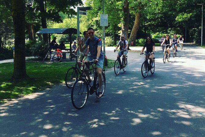 Amsterdam's Hidden Gems and Street Art Bike Tour - Meeting at Mike’s Bike Tours and getting set up