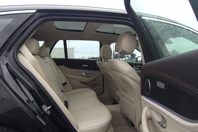 Amsterdam Schiphol Airport (AMS) to Amsterdam - Arrival Private Transfer - Who This Transfer Is Best For (and Who Might Skip It)