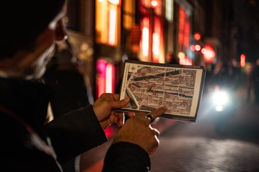 Amsterdam: Self-guided Red Light District Pub Crawl Mystery - Should you book it?