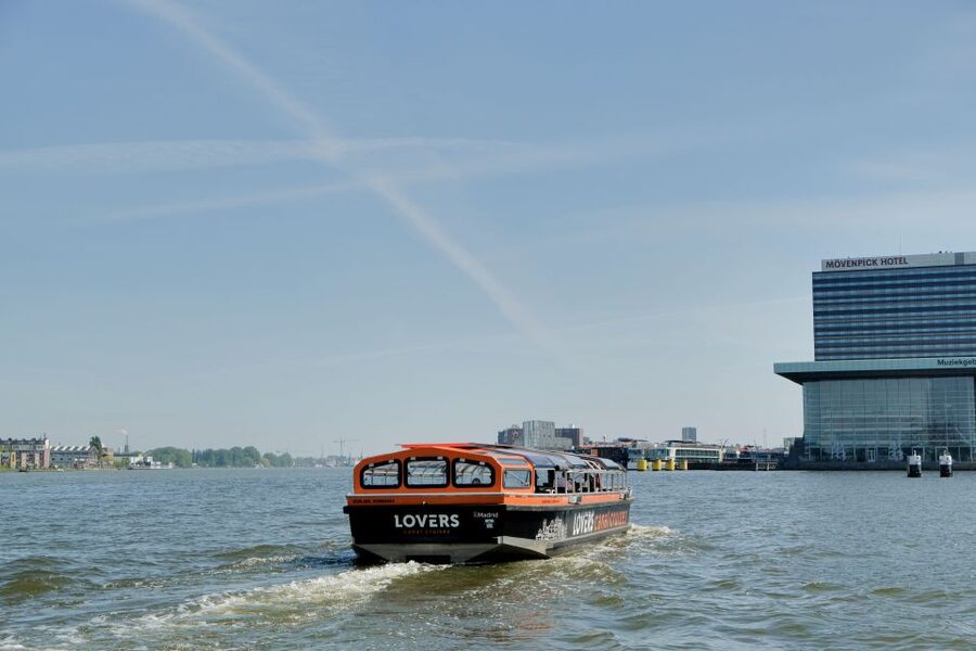 Amsterdam: Semi-Open Canal Boat Cruise - Price and Value: Why $24 Can Be a Good Deal Here