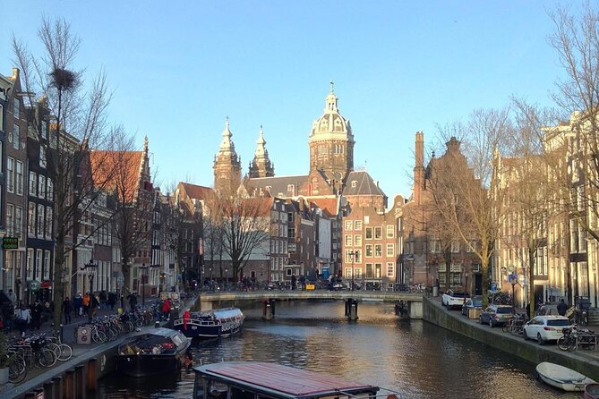 Amsterdam Sightseeing Tour + Hidden Gems + Tastings + PDF guide - Spui herring option and Begijnhof calm: learn the local way