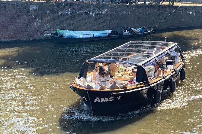 Amsterdam Small-Group Canal Cruise Including Snacks and Drinks - Jordaan canal ring and the Westertoren/Anne Frank House area