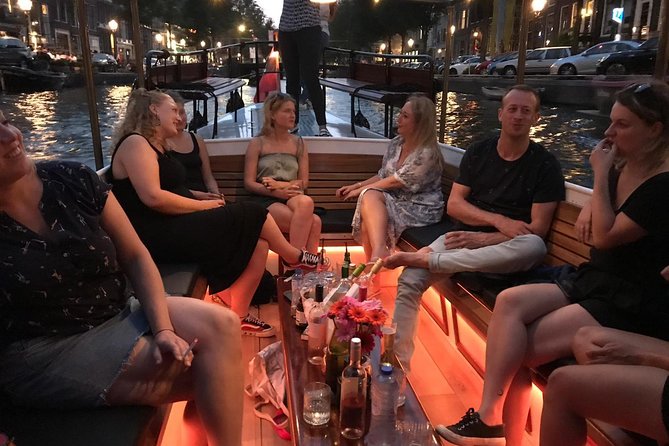 Amsterdam Small-Group Canal Cruise With Dutch Snacks and Drink - Why this Keizersgracht canal cruise feels different from the big boats