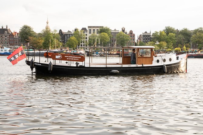 Amsterdam Small-Group Canal Cruise With Dutch Snacks and Drink - What you actually get: Dutch snacks and drinks that make the cruise feel like a meal