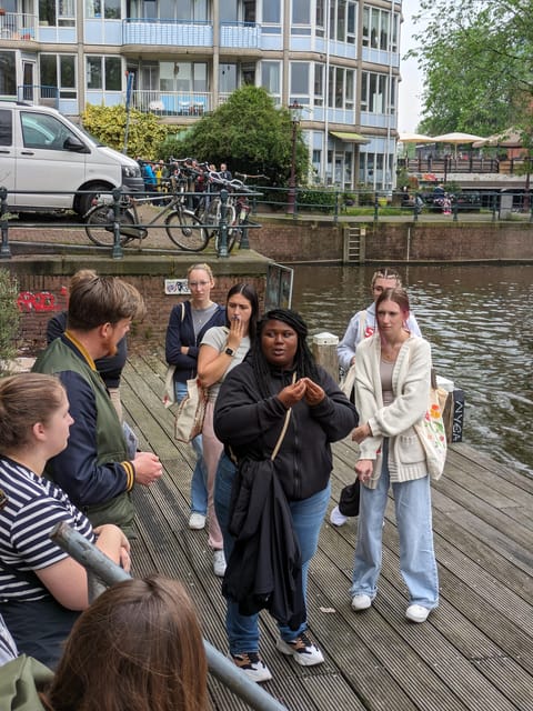 Amsterdam: small group tour: History, humor & hidden gems - Price and Value: Why $32 Can Actually Make Sense