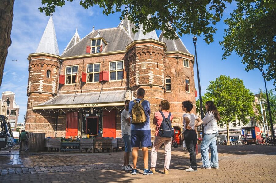 Amsterdam Small-Group Walking Tour with Canal Cruise - Zeedijk, Nieuwmarkt, and the Jewish Quarter Stories
