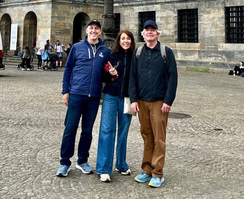 Amsterdam: Small Group Walking Tour with Fun Guide - Canals and canal houses: the 17th-century reason you keep stopping