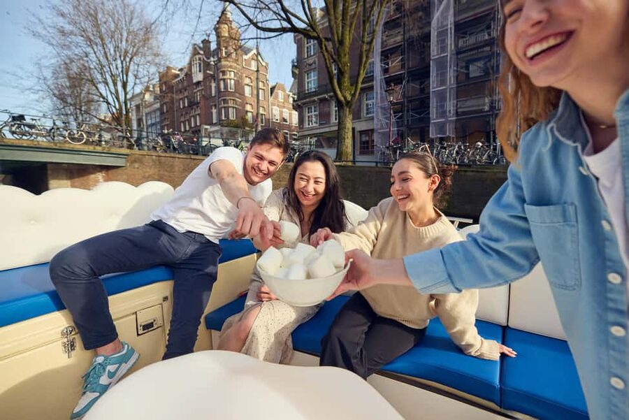 Amsterdam: Smoke & Cruise on covered Cannabis Boat With Bar - Smoking rules: what you can and can’t bring onboard