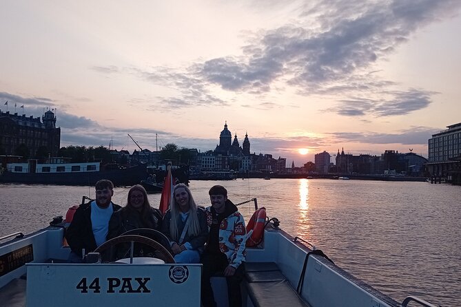 Amsterdam: Smoke Friendly Cruise - Price and value: it’s about the hour you buy, not the add-ons