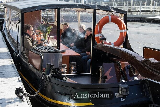 Amsterdam Smoke Friendly Cruise with drinks option & local guide - Smoking-friendly means planning ahead