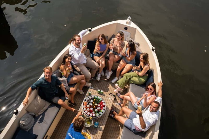 Amsterdam: Spanish Guided Open Boat Cruise with Bar Onboard - Getting the most from a Spanish-speaking guide
