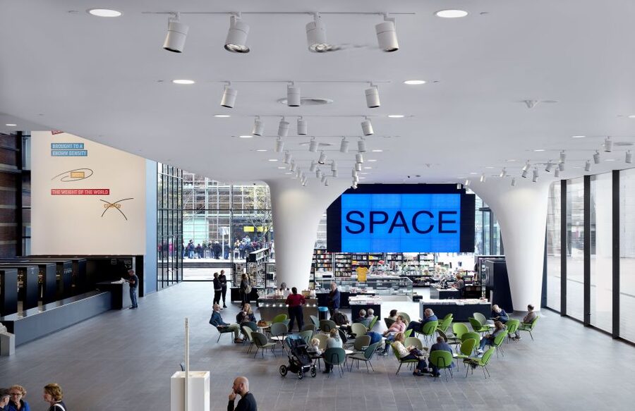 Amsterdam: Stedelijk Museum and 1-Hour Canal Cruise - What You’ll See Inside: A Moving Map of Modern Styles