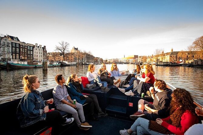 Amsterdam Sunset Canal Cruise with Live Guide and Open Bar - Quick hits before you board