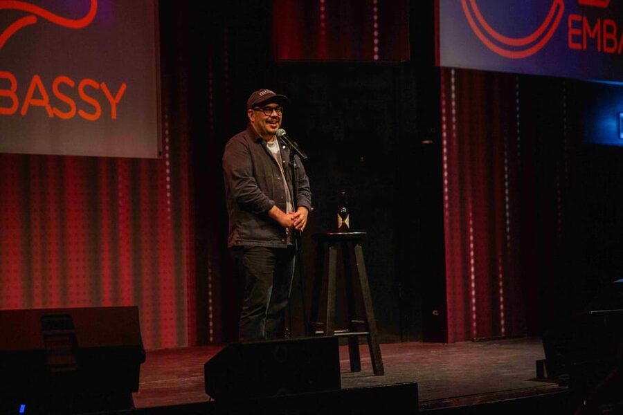 Amsterdam: The Comedy Embassy Stand-Up Show - The stand-up set: four comedians, one intermission, lots of variety