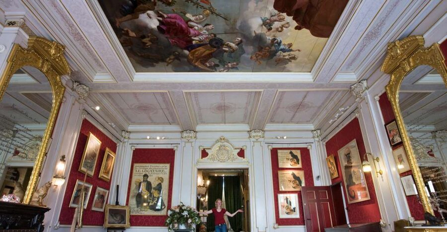 Amsterdam: The Kattenkabinet Cat Museum Entry Ticket - A cat-only art house on the Herengracht canal