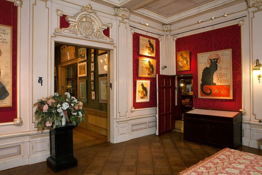 Amsterdam: The Kattenkabinet Cat Museum Entry Ticket - Who this museum is perfect for