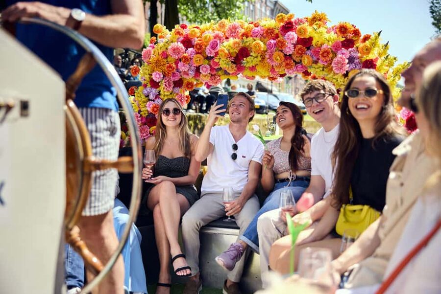 Amsterdam: The Original Flower Boat with Local Guide and Bar - Open-boat comfort is the trade-off