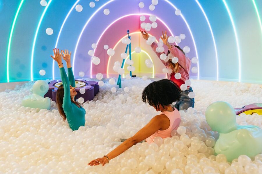 Amsterdam: The Upside Down Experience Entrance Ticket - Price and value: what $30 gets you (and why it feels fair)