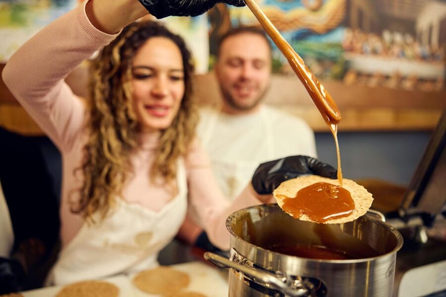 Amsterdam: Traditional Dutch Syrup Waffle Making Workshop - Should you book this Amsterdam stroopwafel workshop?
