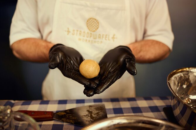 Amsterdam: Traditional Dutch Syrup Waffle Making Workshop - The 45-minute flow: your hands-on stroopwafel build