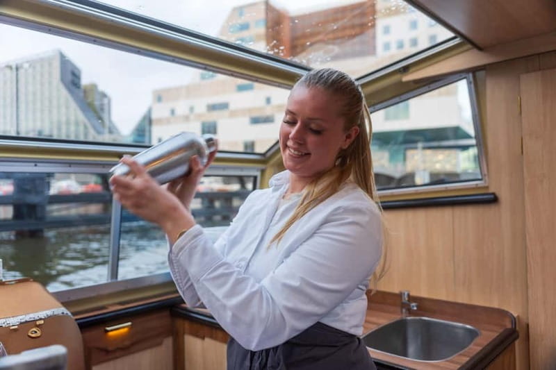 Amsterdam: Unlimited Cocktails Cruise on the Canals - Key Takeaways
