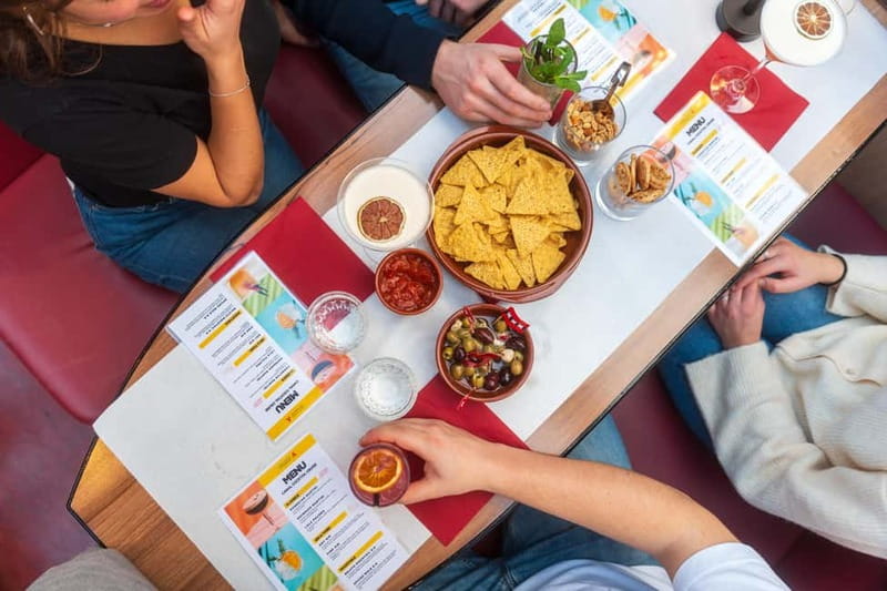 Amsterdam: Unlimited Cocktails Cruise on the Canals - Why a 75-minute canal cruise hits the sweet spot in Amsterdam