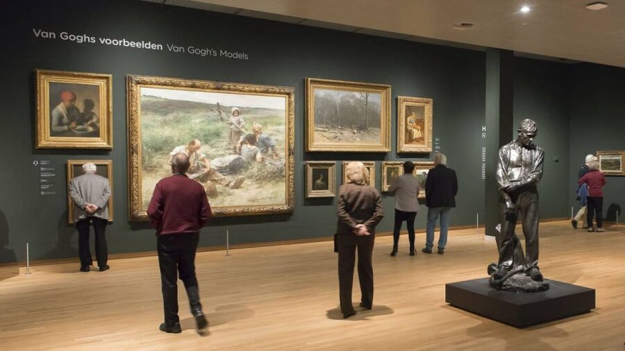 Amsterdam: Van Gogh Museum Guided Tour - Entering the Van Gogh Museum: How the Tour Starts