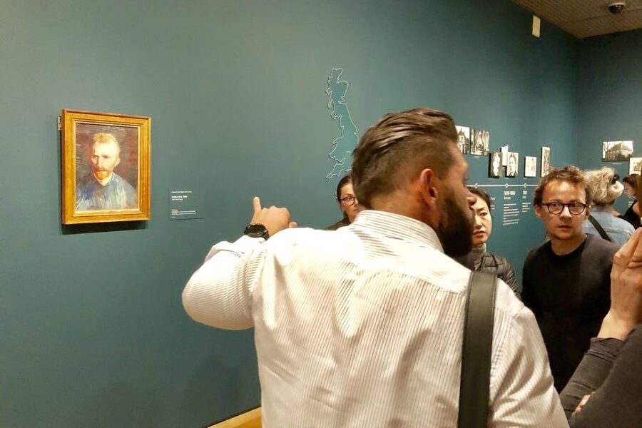 Amsterdam: Van Gogh Museum Masterpieces Tour up to 8 guests - Meeting points: Cobra Café and your 3 start options