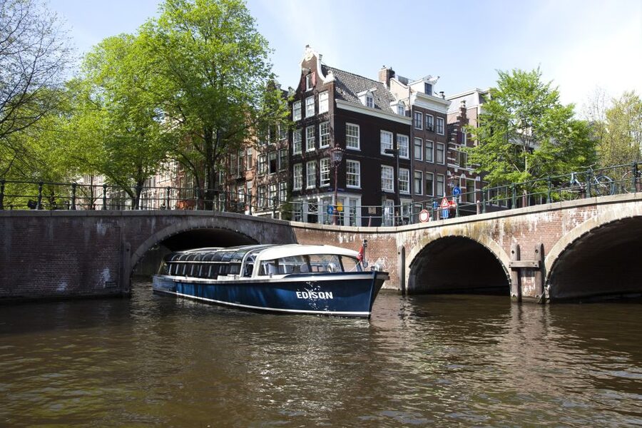 Amsterdam: Van Gogh Museum Ticket and City Canal Cruise - The Snack Box Option: When It’s Worth Paying Extra